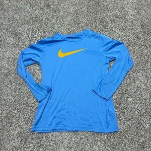 nike dri fit longsleeve